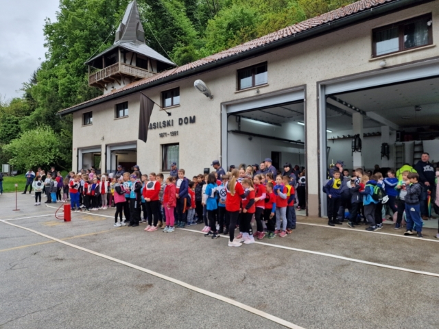 Zbor tekmovalnih ekip